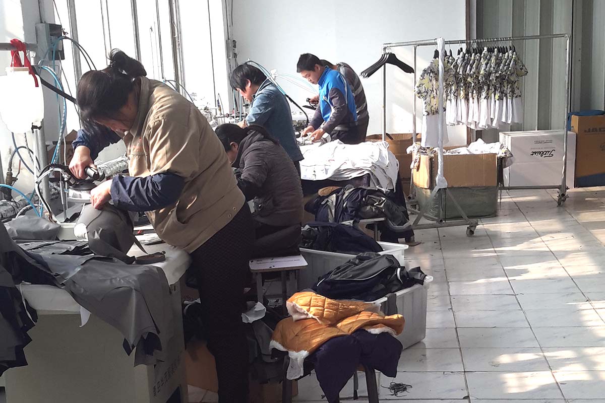 老(lǎo)長(cháng)照(zhào)片